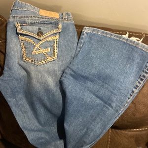 Amethyst jeans
